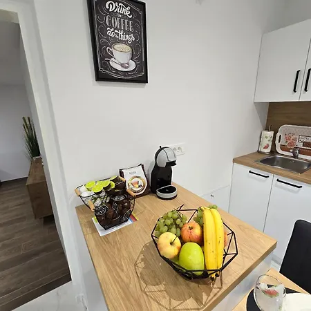 Golden Oasis Free Private Parking 아파트 *