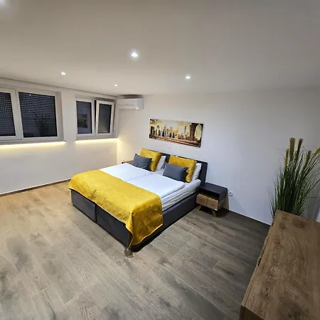 Apartment Golden Oasis Free Private Parking *
