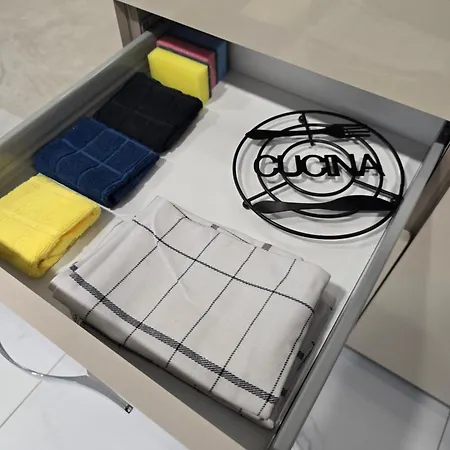 Golden Oasis Free Private Parking 아파트 *