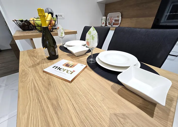 Apartament Golden Oasis Free Private Parking Lublana